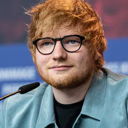 Photo de Ed Sheeran · Crédits photo Harald Krichel · Wikimedia Commons