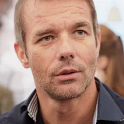 Photo de Sébastien Loeb · Crédits photo Thesupermat · Wikimedia Commons
