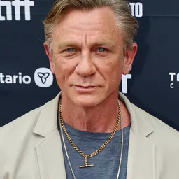 Photo de Daniel Craig · Crédits photo Max Surprenant · Wikimedia Commons