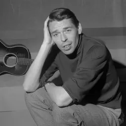 Photo de Jacques Brel · Crédits photo Jack de Nijs for Anefo · Wikimedia Commons