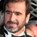 Photo de Éric Cantona · Crédits photo Georges Biard · Wikimedia Commons