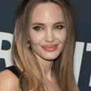 Photo de Angelina Jolie · Crédits photo John Sears · Wikimedia Commons
