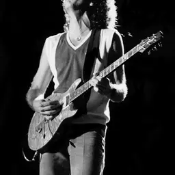 Photo de Carlos Santana · Crédits photo Stoned59 · Wikimedia Commons