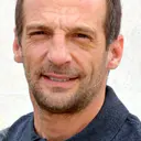 Photo de Mathieu Kassovitz · Crédits photo Georges Biard · Wikimedia Commons