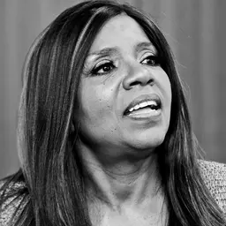 Photo de Gloria Gaynor · Crédits photo Thomas Rodenbücher · Wikimedia Commons