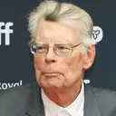 Photo de Stephen King · Crédits photo Kevin Payravi · Wikimedia Commons