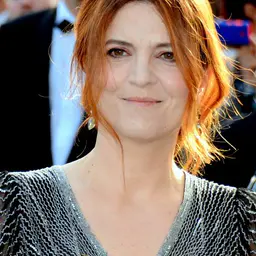 Photo de Agnès Jaoui · Crédits photo Georges Biard · Wikimedia Commons
