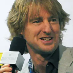Photo de Owen Wilson · Crédits photo Zach Catanzareti · Wikimedia Commons