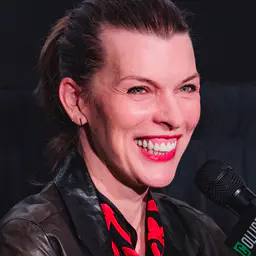 Photo de Milla Jovovich · Crédits photo Kevin Paul · Wikimedia Commons