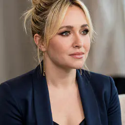 Photo de Hayden Panettiere · Crédits photo DaveyCasey · Wikimedia Commons